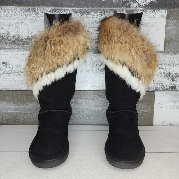 aphnus fur boots